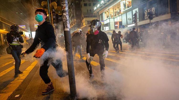 Hong Kongda protestolar Noel tatilinde de devam etti