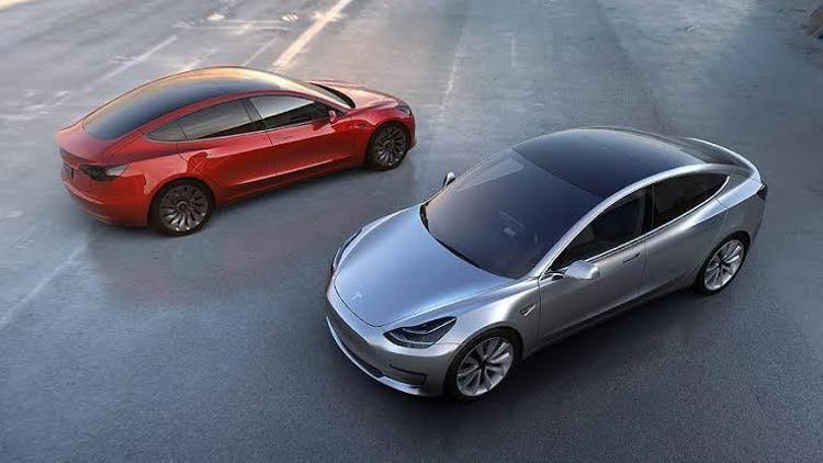 Çinde üretilen Tesla Model 3 araçlarına vergi muafiyeti uygulanacak