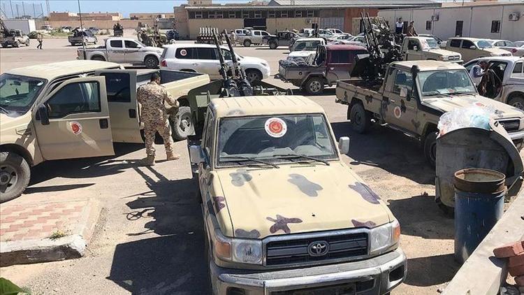 Libyadaki UMH güçlerinin Trablusta ilerleyişi sürüyor