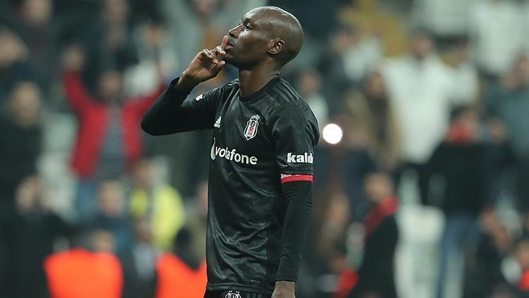Beşiktaşta Atiba Hutchinson, Burak Yılmazı yakaladı