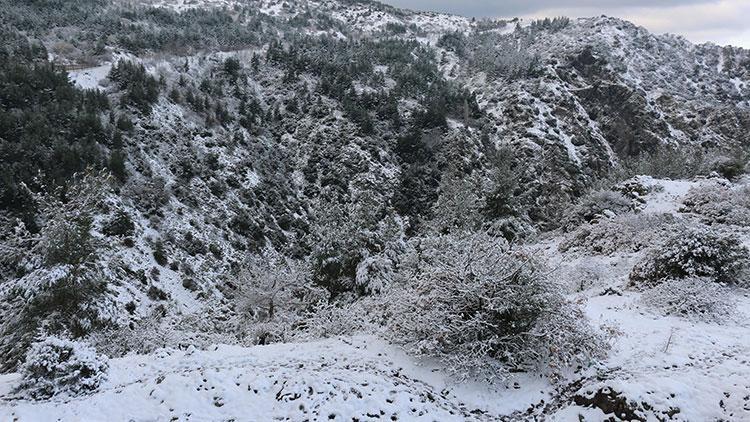 Bursa Valiliğinden kar uyarısı 15 santimetre kar bekleniyor...