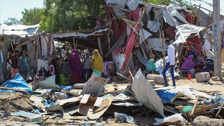 Somalideki bombalı saldırıyı terör örgütü Şebab üstlendi