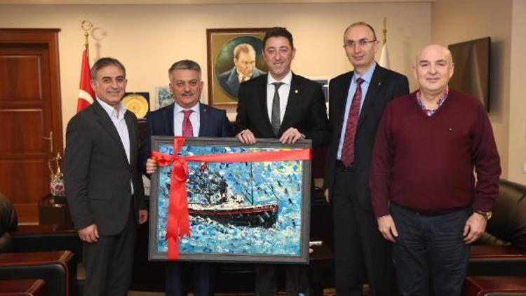 Balıkesir Valisi Yazıcı, Bandırma Belediyesini ziyaret etti