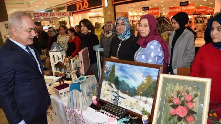 Osmaniyede el ürünleri ve fotoğraf sergisi