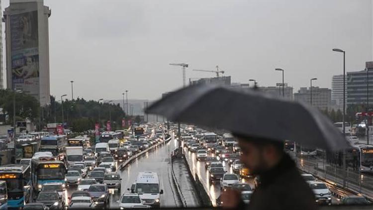 Son dakika haberi.... Meteorolojiden İstanbul için kuvvetli sağanak uyarısı