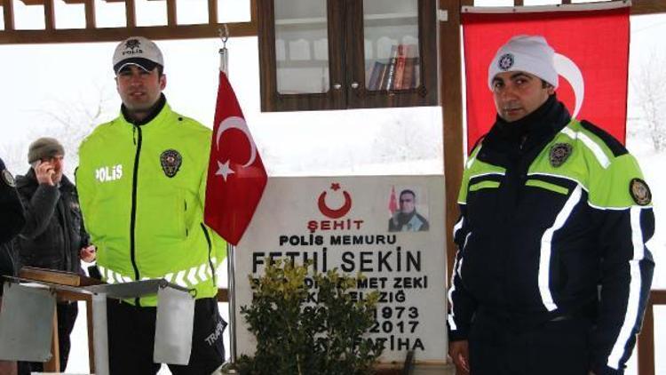 Şehit polis memuru Fethi Sekin kabri başında anıldı