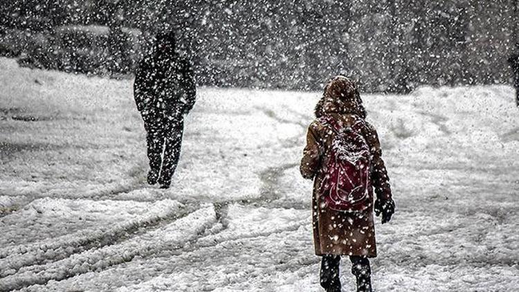 Kar nedeniyle Mersinde yarın okullar tatil mi 7 Ocak Mersin son dakika kar tatili açıklaması