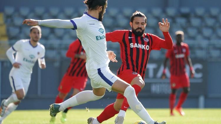 Gaziantep FK hazırlık maçında Menemensporu 3-1 yendi