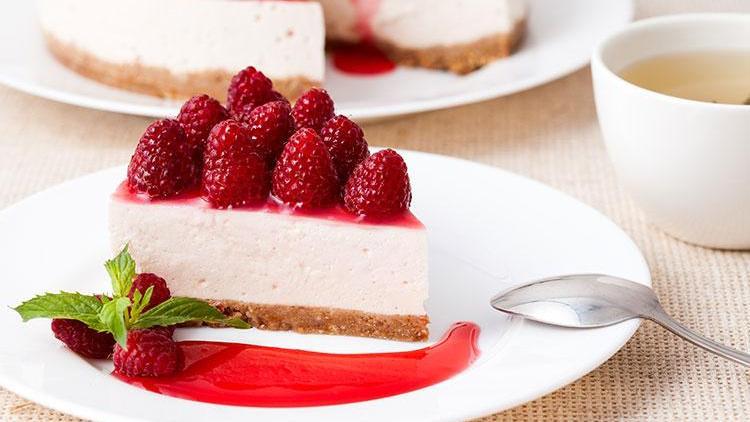 Frambuazlı cheesecake tarifi