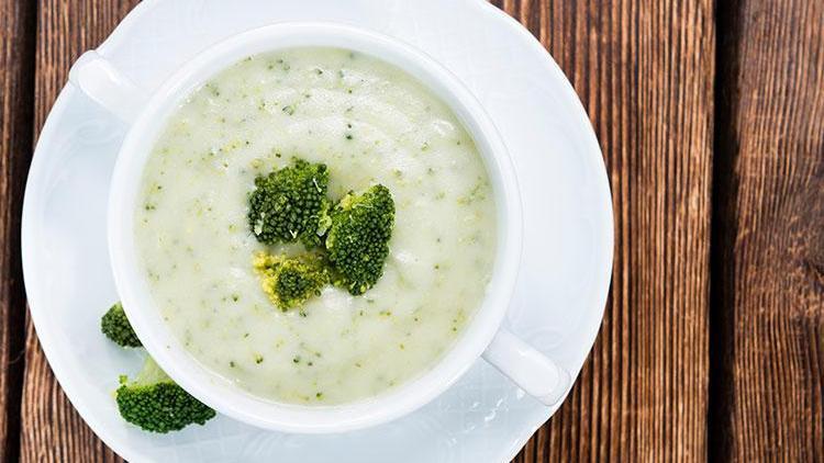 Sütlü brokoli çorbası tarifi