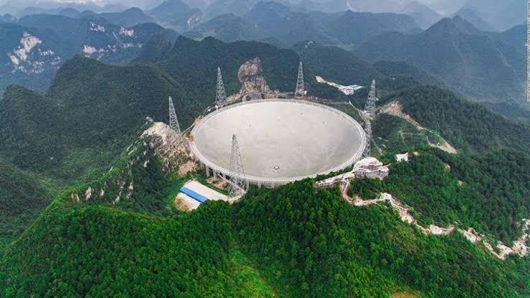 Çinin dev teleskobu resmen faaliyete geçti