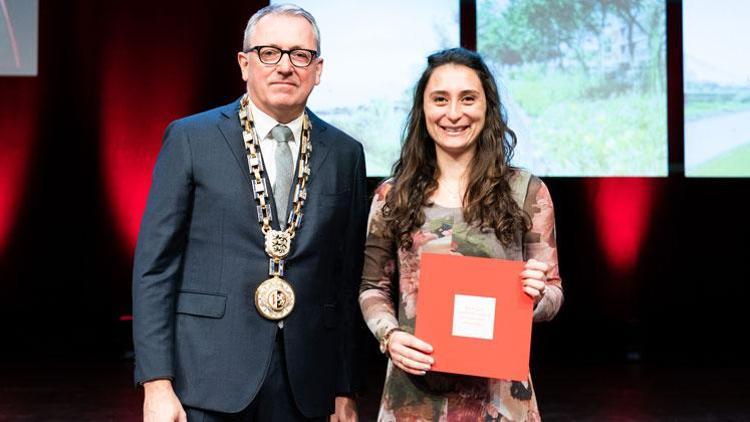 Mannheim Belediye Başkanı’ndan Türk-Alman Enstitüsü’ne Ödül