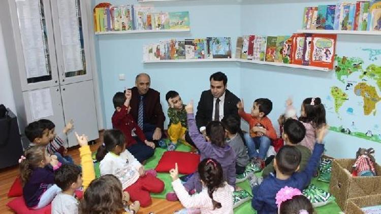 Yeşilyurtta çocuk kütüphanesi açıldı