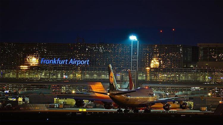 Frankfurt Havalimanından rekor