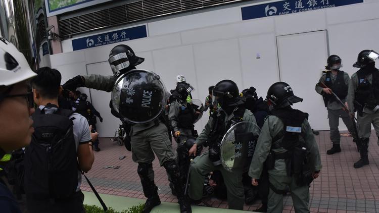 Hong Kong lideri protestocuları bir ülke iki sisteme saygıya çağırdı