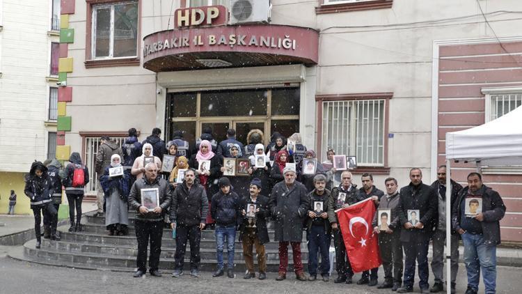 HDP önündeki eylemde 137nci gün