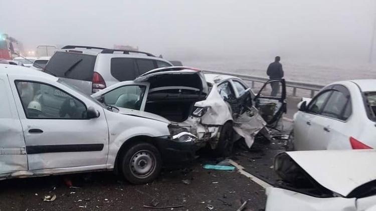Rusyada zincirleme trafik kazası: 2 ölü, 12 yaralı