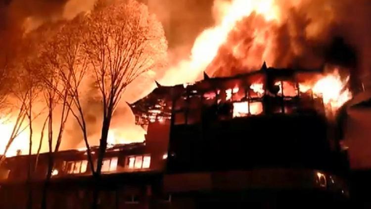 Rusya’da restoran alev alev yandı