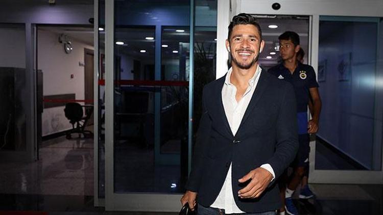 Fenerbahçeli eski futbolcu Giuliano yuvaya dönüyor