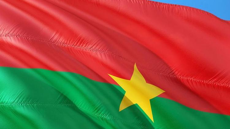 Burkina Fasoda 2 köye yapılan silahlı saldırıda 36 kişi öldü