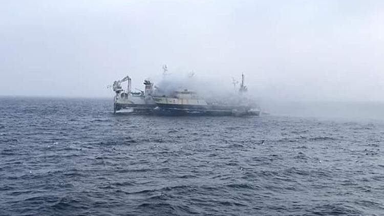 Rusya’da balıkçı teknesinde yangın