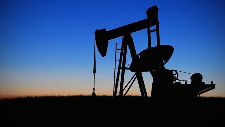 EIAnın yılın ilk yarısı için petrol fiyatı tahmini 62 dolar