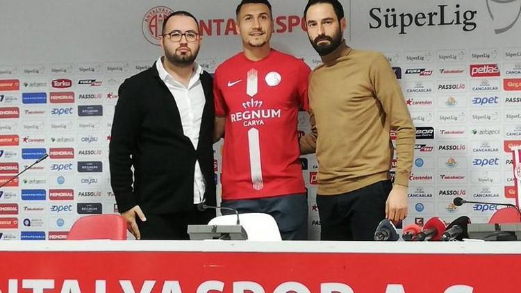 Son dakika transfer haberleri | Adis Jahovic resmen Antalyasporda