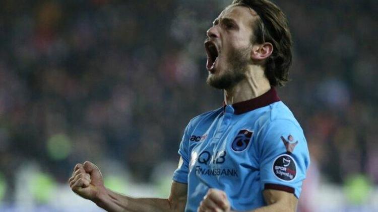 Son dakika Trabzonspor transfer haberleri |Abdülkadir Parmak yönetimden Alevesin teklifinin kabul edilmesini istedi