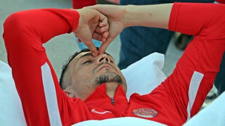 Son dakika | Antalyasporda Jahovic en az 3 hafta yok