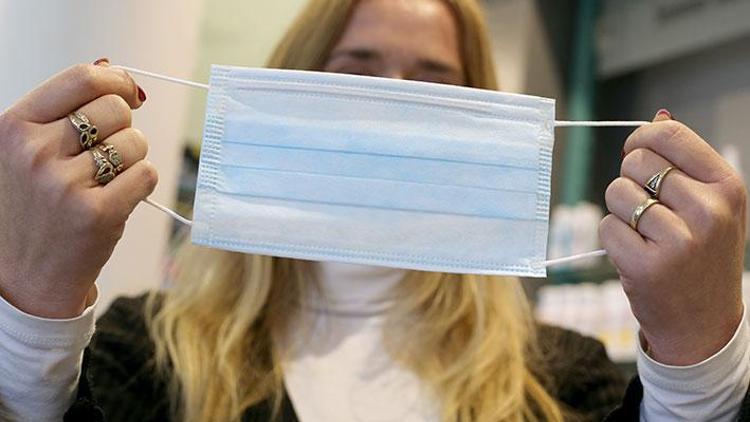 Koronavirüs yok sattırdı: Ağız maskeleri tükendi