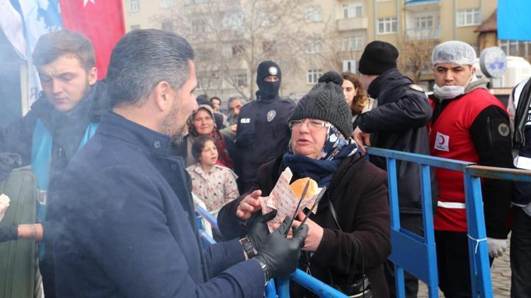 Sivrihisar’dan anlamlı hareket