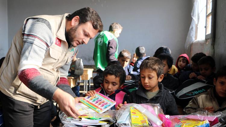 İHH, Suriye’de geçen yıl 700 bin kişiye yardım ulaştırdı