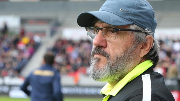 MKE Ankaragücü Teknik Direktörü Mustafa Reşit Akçay: Ligde kalmak için her şeyi yapacağız