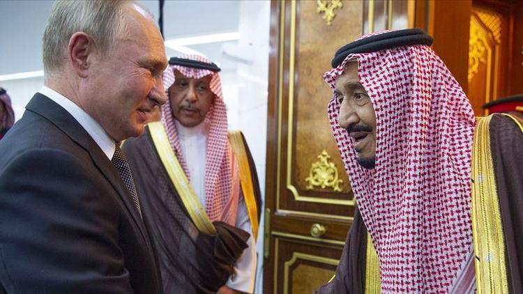 Putin ve Kral Selman petrol piyasalarını görüştü