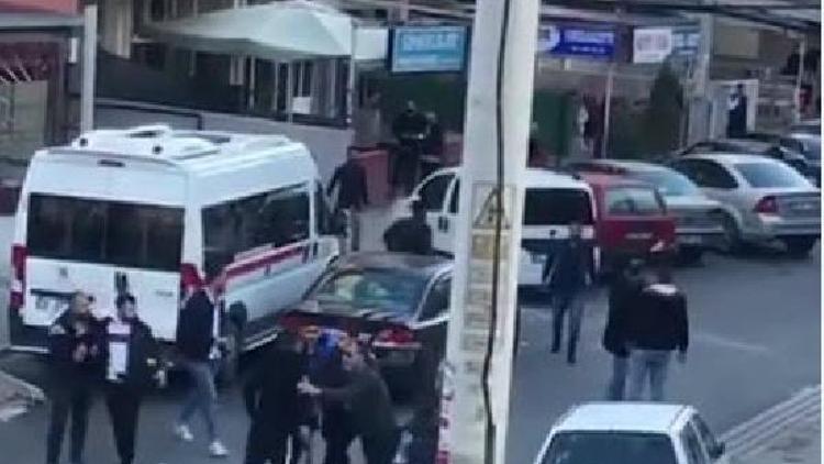 İzmirde sokak ortasında pompalı tüfekli kavga