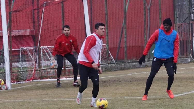 Gençlerbirliğinde Trabzonspor maçı hazırlıkları sürüyor