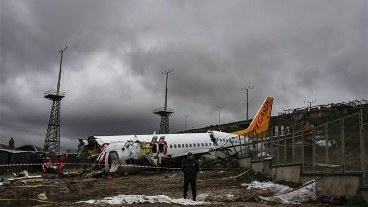 Hava trafik kontrolörlerinden kaza açıklaması