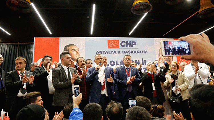 CHP’de  BAYAR  DÖNEMİ