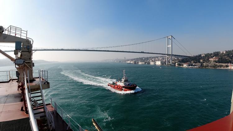 Onlar dünyanın en zorlu su yolu İstanbul Boğazının kahramanları