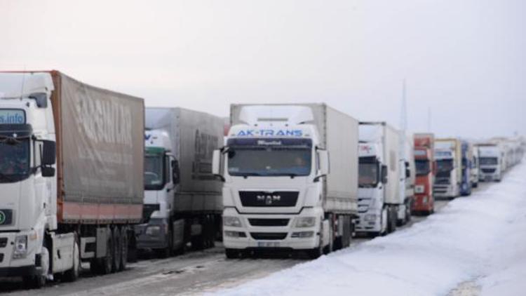 Uluslararası İpek Yolu 16,5 saat sonra ulaşıma açıldı