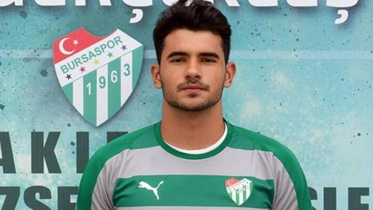 Bursasporlu Canberk Makedonyaya transfer oldu
