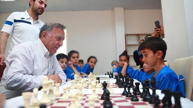 Seyhan’dan satranç turnuvası
