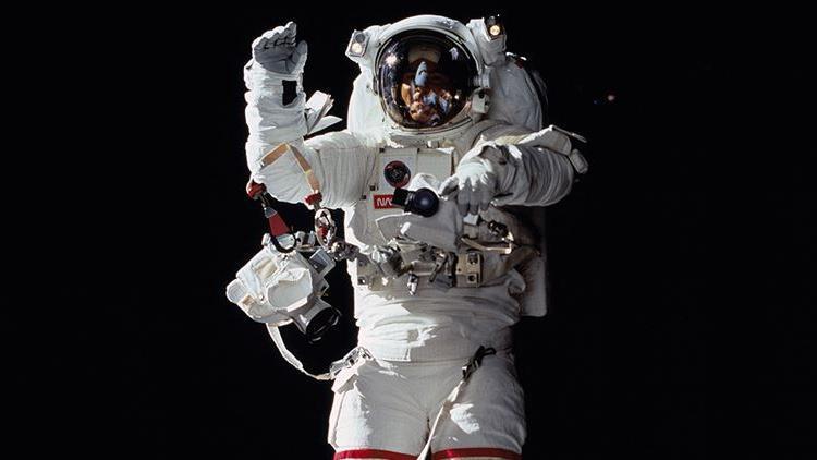 Yılda 160 bin dolar kazanıyorlar NASA astronot alıyor