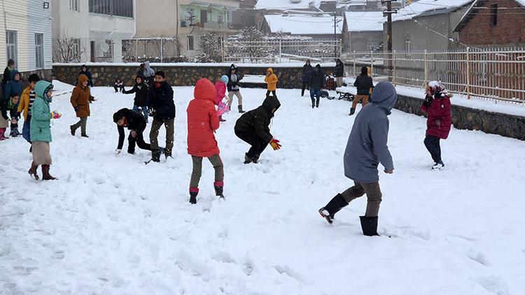 Adıyamanın Sincik ilçesinde okullar tatil edildi