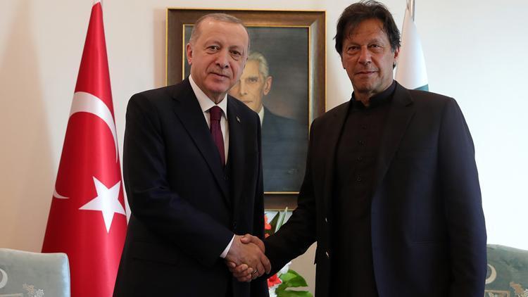 Cumhurbaşkanı Erdoğan, Pakistan Başbakanı Khan ile görüştü