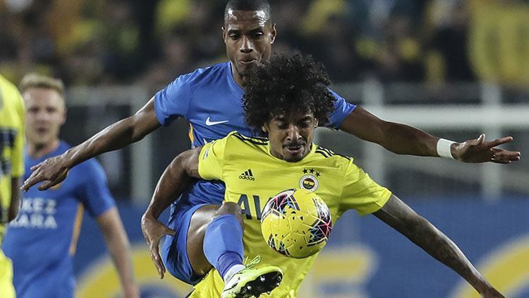 Son Dakika | Fenerbahçede Luiz Gustavo, Galatasaray derbisinde yok