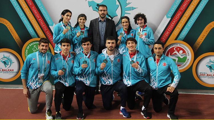 Milli atletlerden Balkan Salon Şampiyonasında 16 madalya