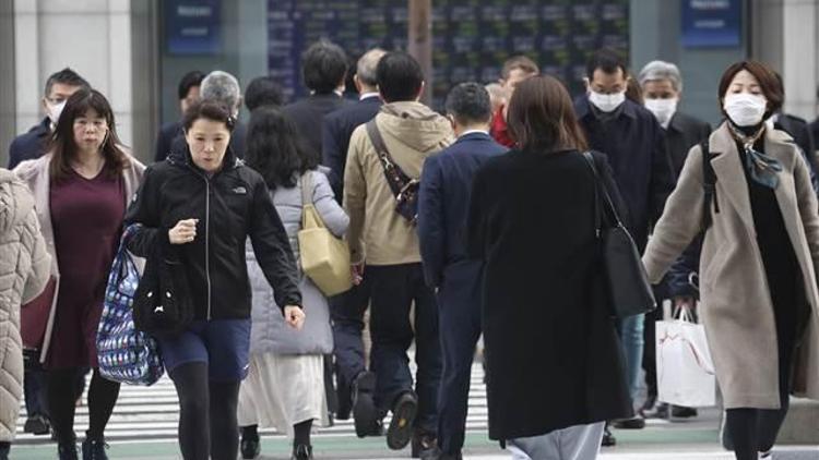 Japonya’da korona virüste vaka sayısı 414e yükseldi