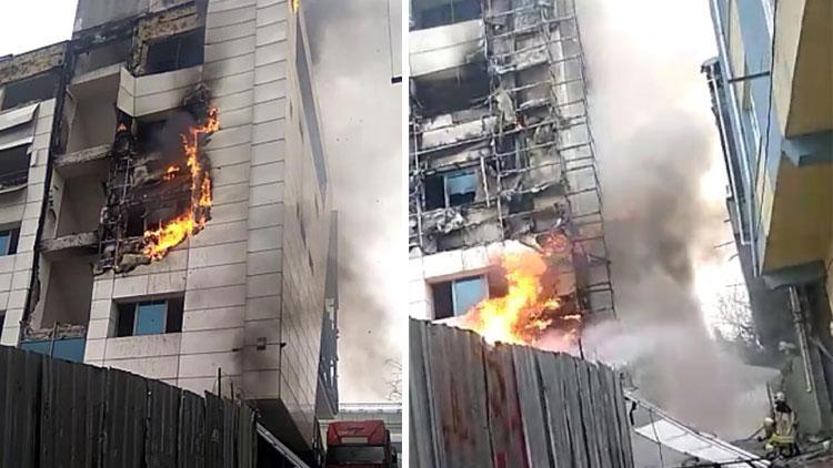Son dakika haberi: Kağıthanede iş merkezinde yangın