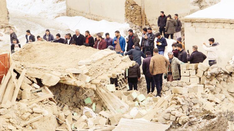 İran’da oldu Van’ı sarstı